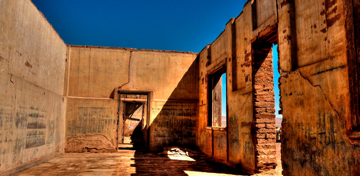 Ex Oficina Salitrera Chacabuco: Desierto de Atacama
